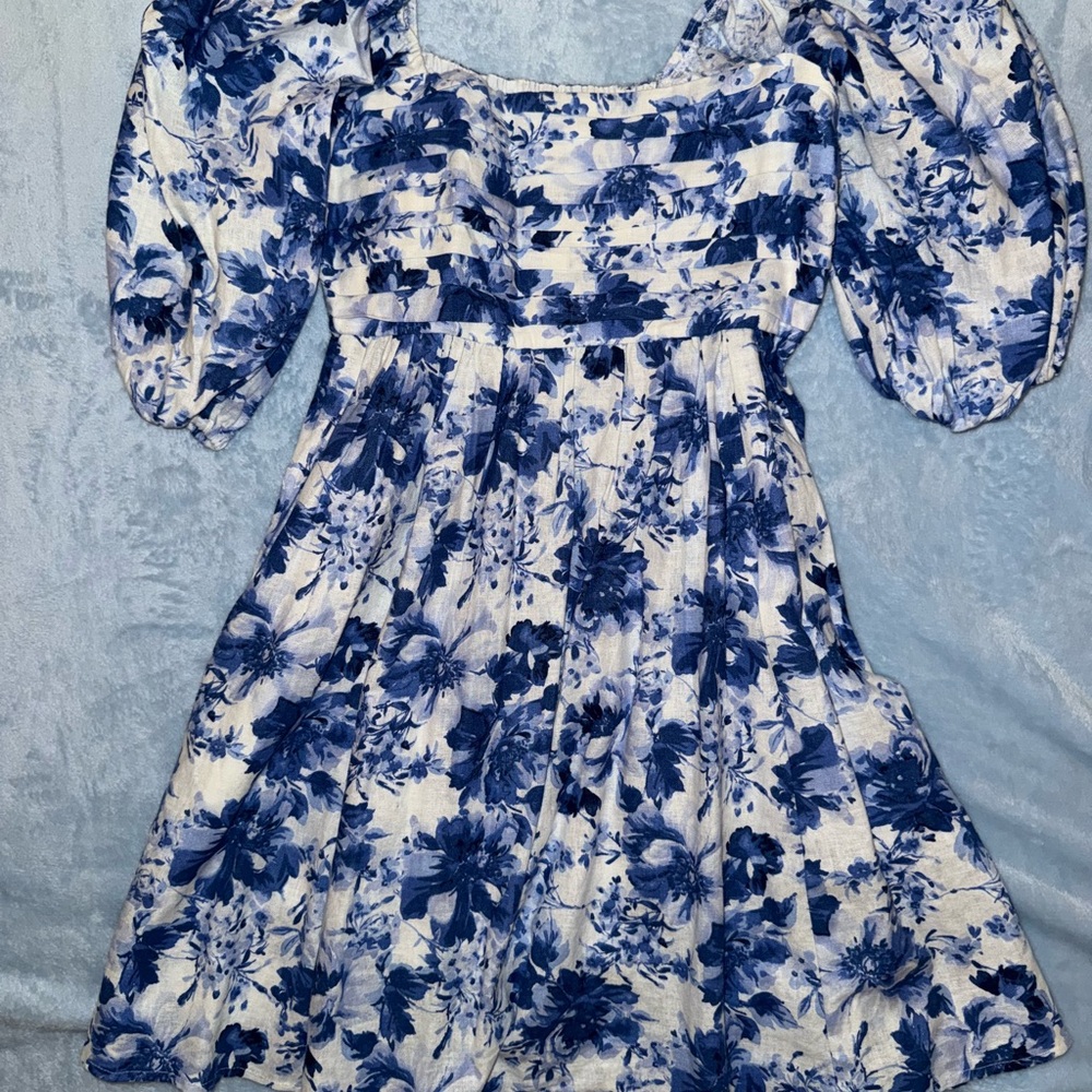 Abercrombie & Fitch Floral Blue and White Dress